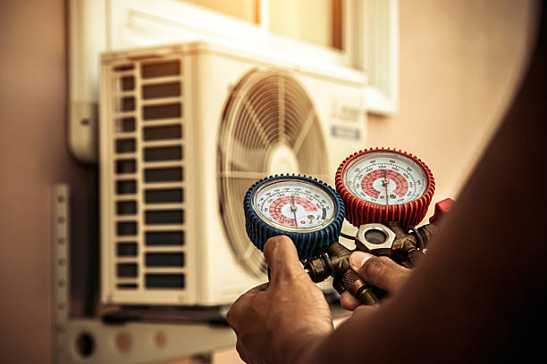 Professional Hvac technician working in Howe, TX
